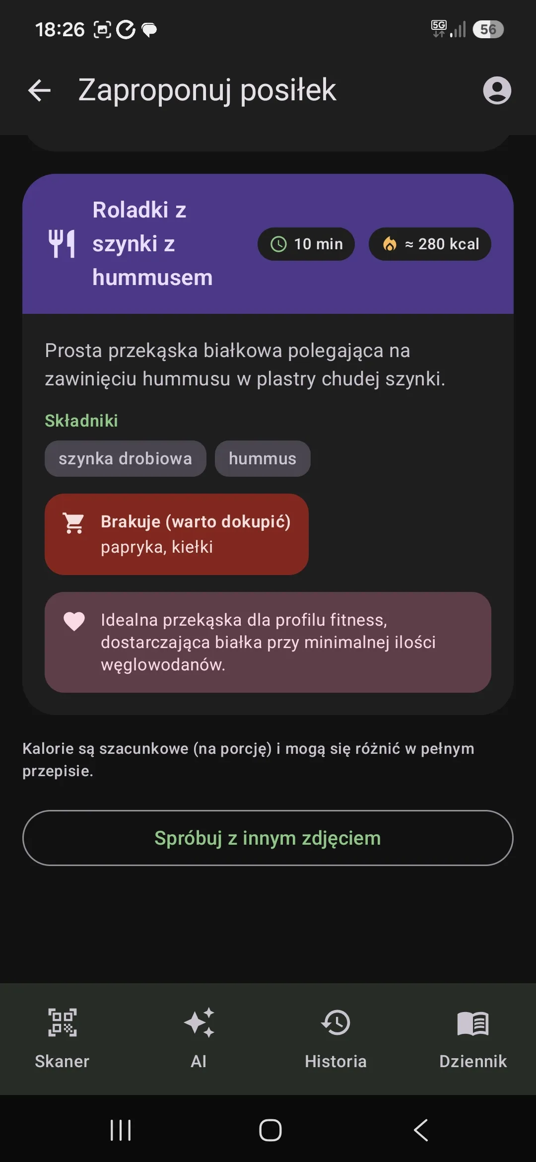 Propozycja posiłku z aplikacji: roladki z szynki z hummusem